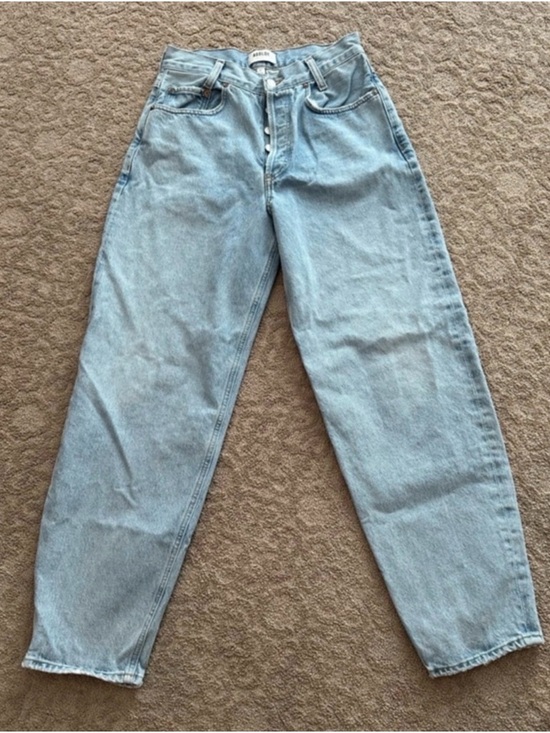 Agolde Denim - Agolde Light Wash Boyfriend Barrel Jeans
Tapered Baggy High Rise Revolve